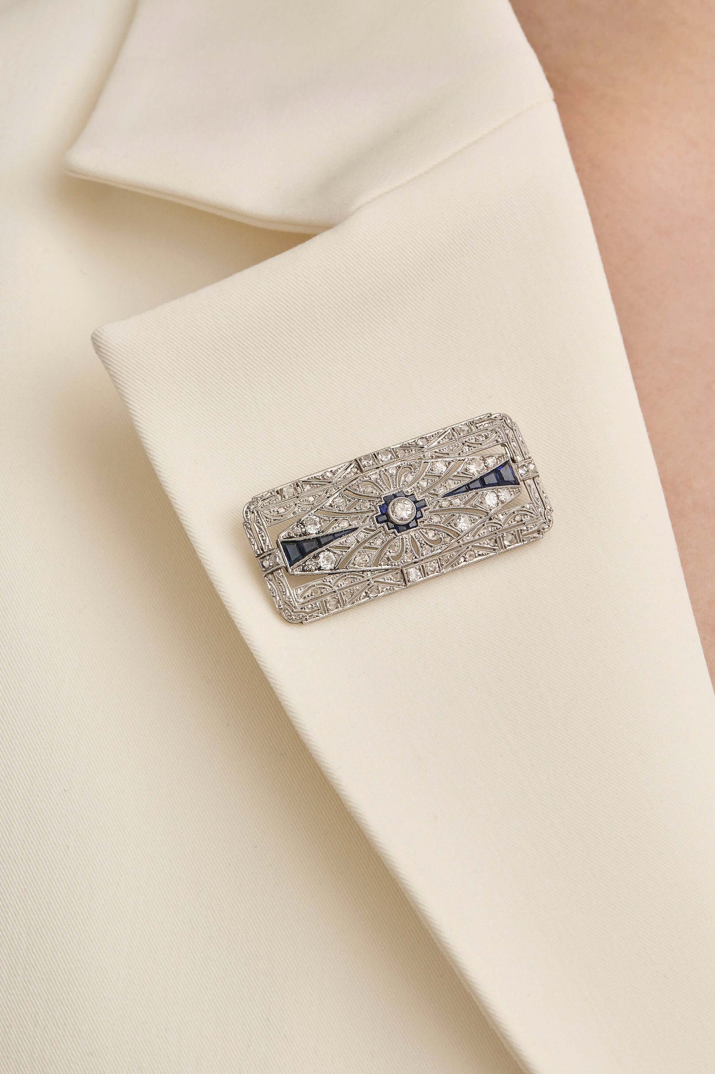 Art Deco Sapphire Brooch