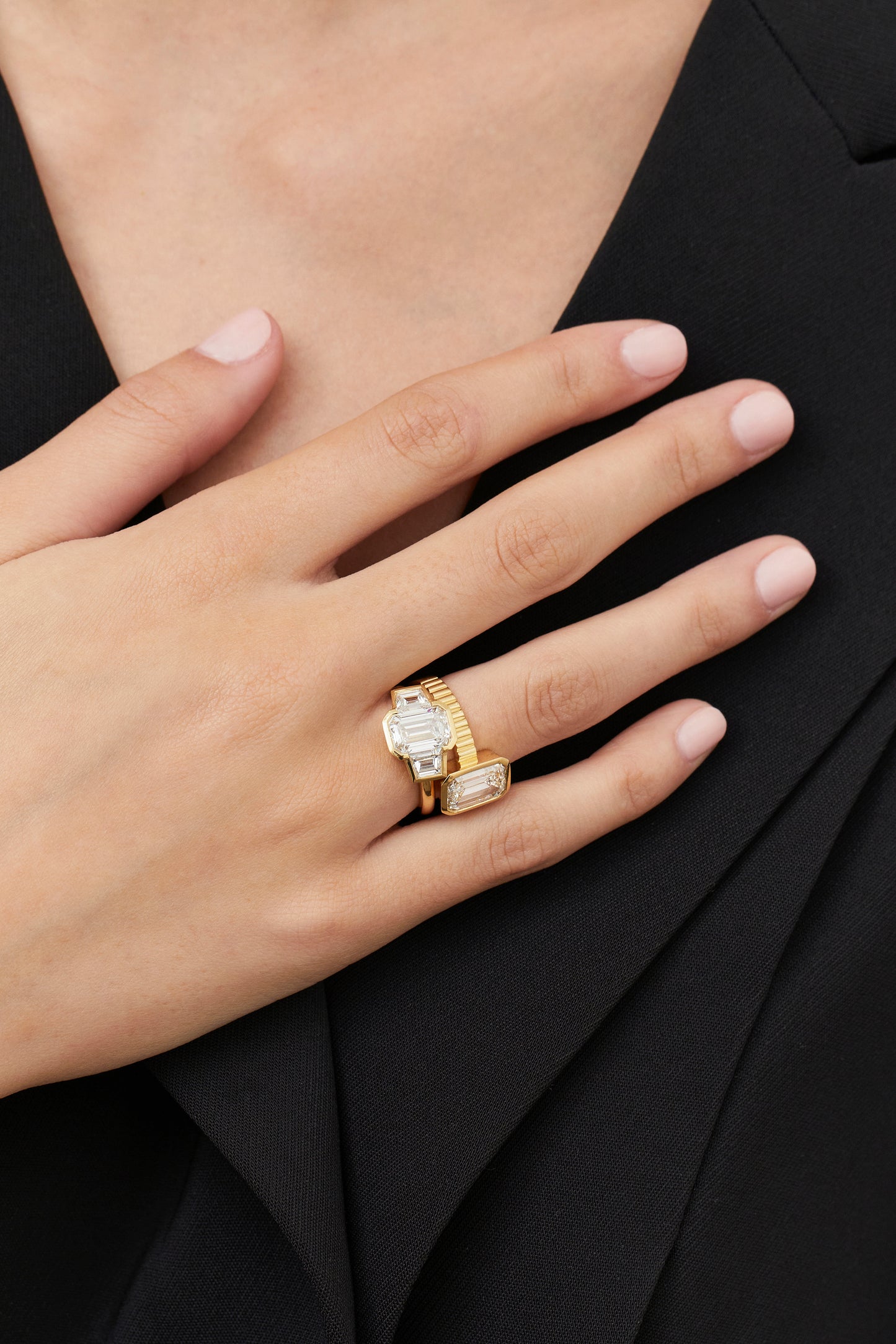 Emerald Bezel Ribbed Ring