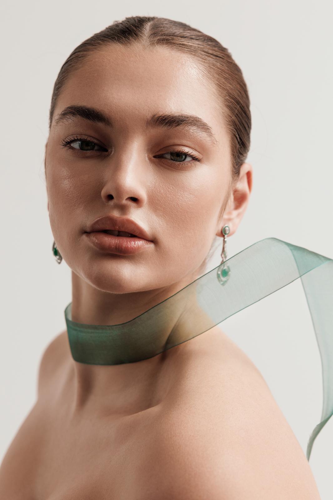 Art Deco Emerald Drop Earrings