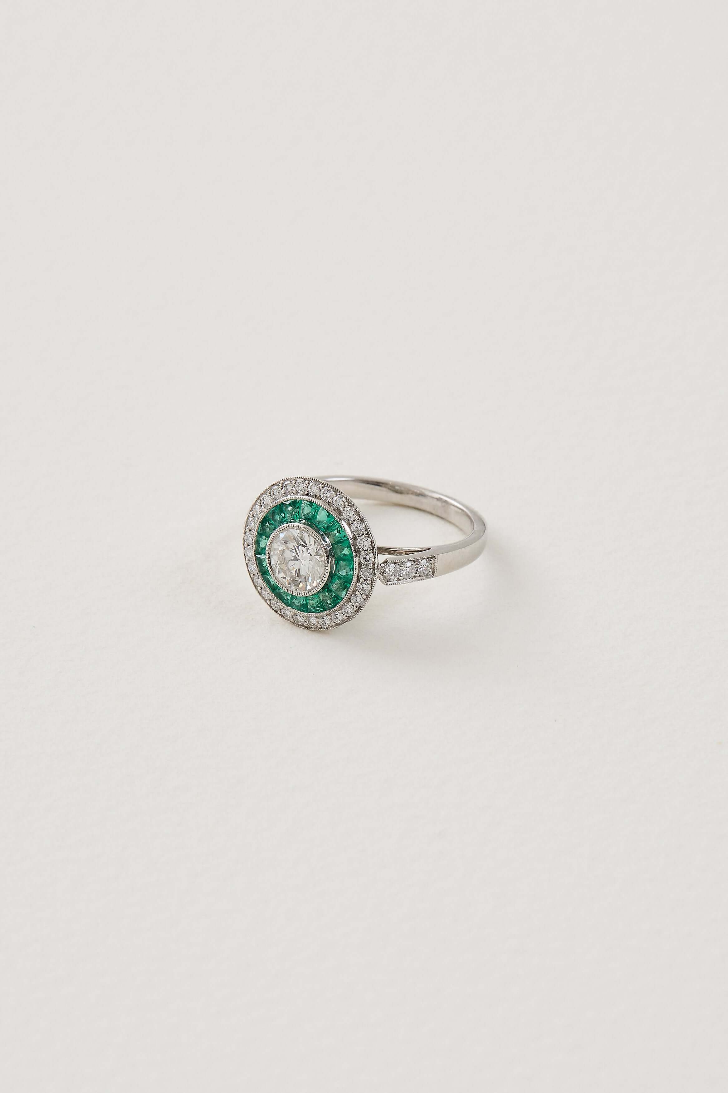 Emerald Target Deco Ring