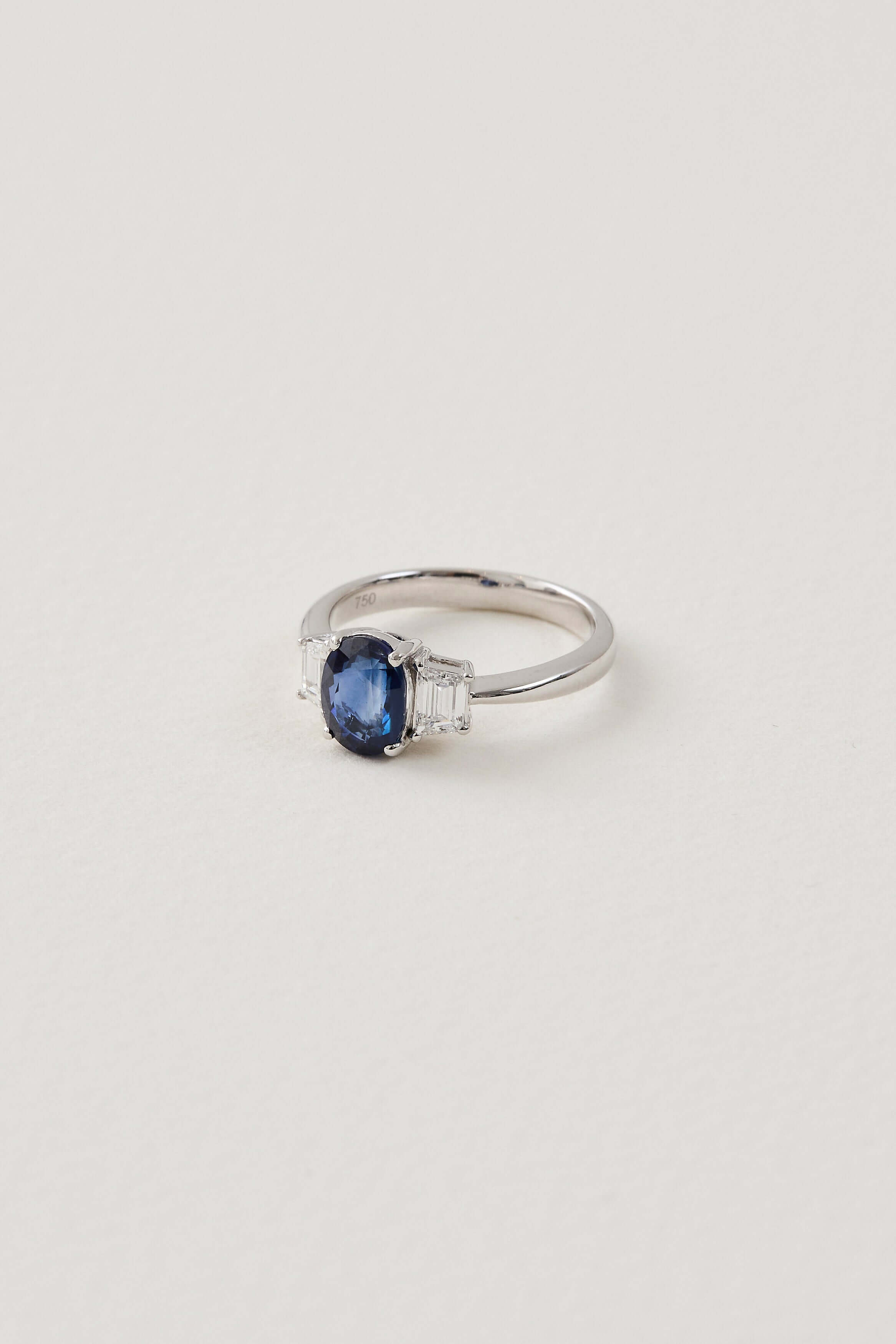 Sapphire Oval Ring