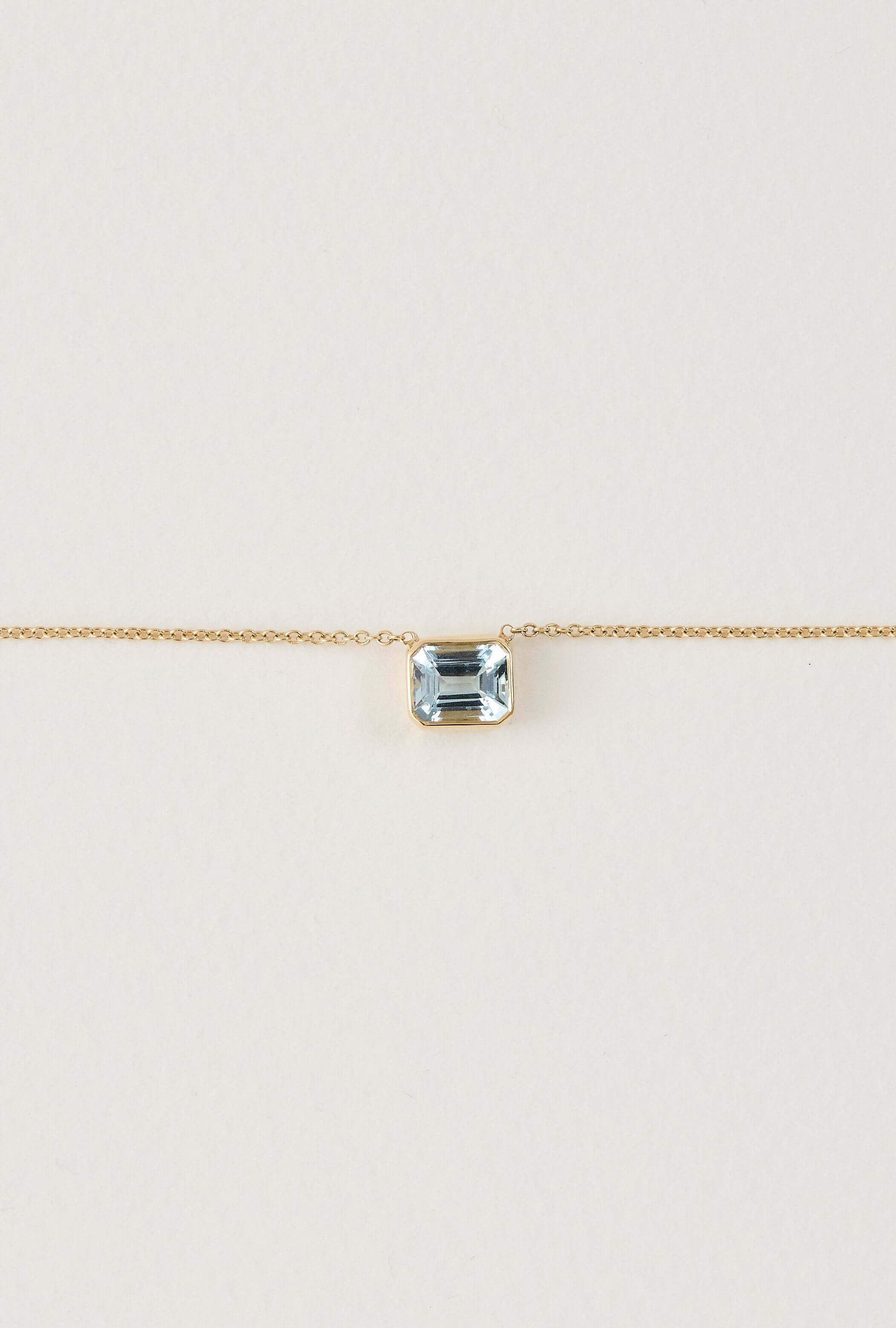 Aquamarine East West Deco Necklace