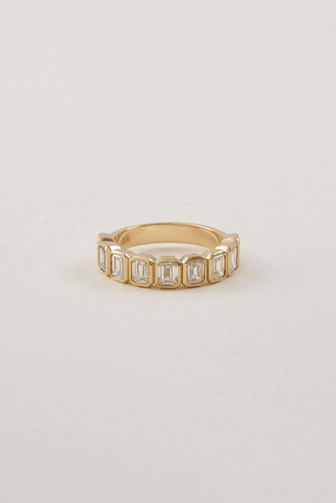Bezel Deco Band