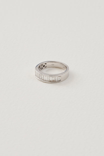 Baguette Diamond Band