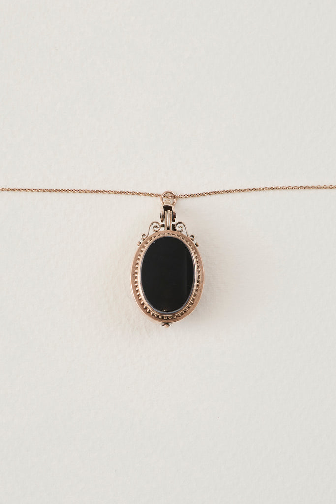 Victorian Carnelian & Sardonyx Locket