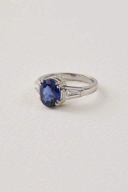 Sapphire Oval Ring