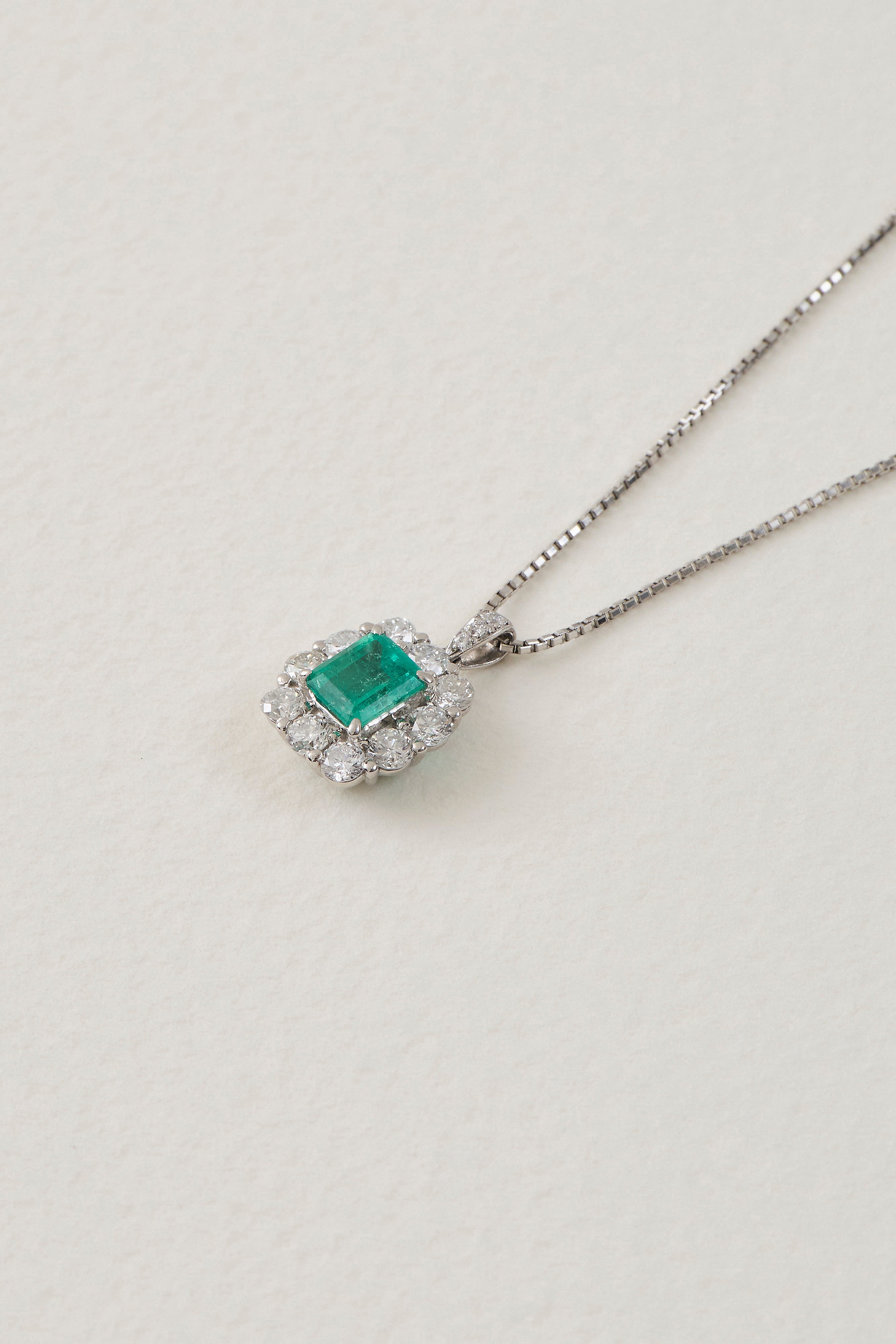 Emerald Halo Necklace