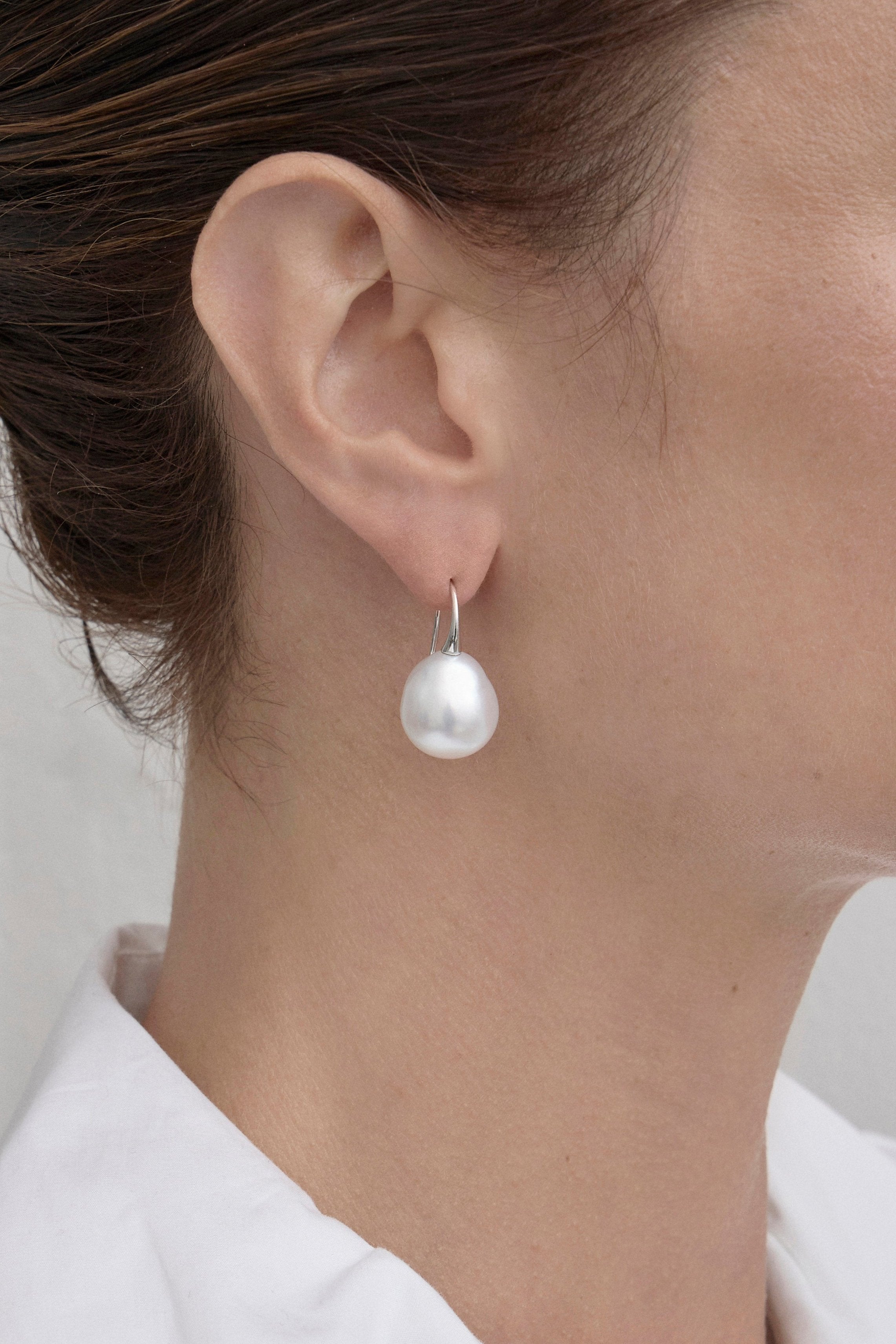 Pearl Oval Drop Earrings