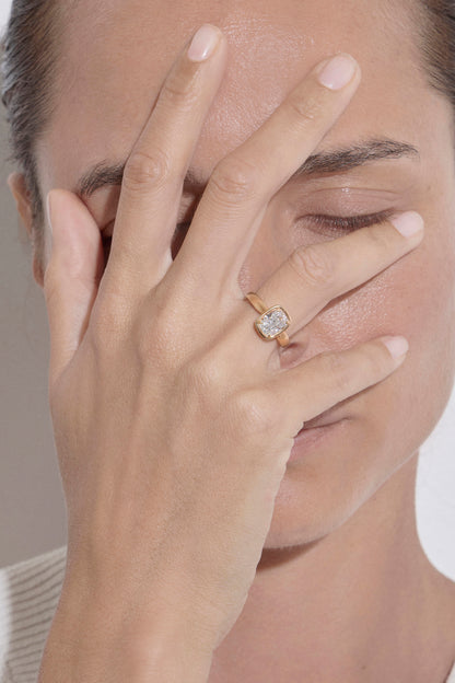 Cushion Deco Ring