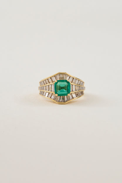 Fluted Emerald Ring