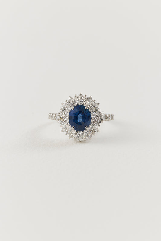 Cornflower Sapphire Cluster Ring