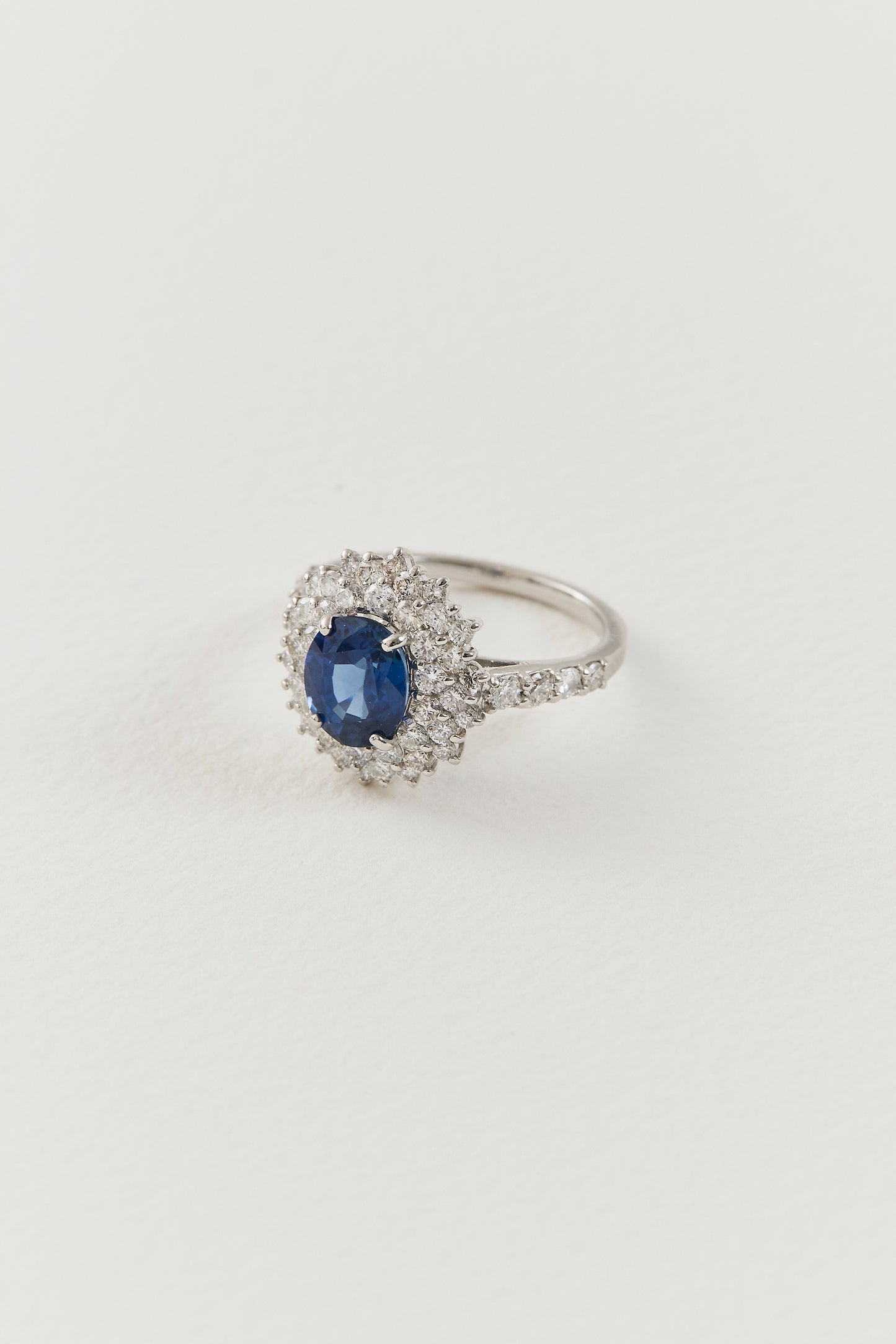Cornflower Sapphire Cluster Ring