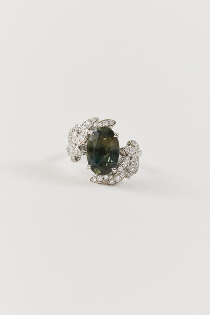 Green Sapphire Embrace Ring