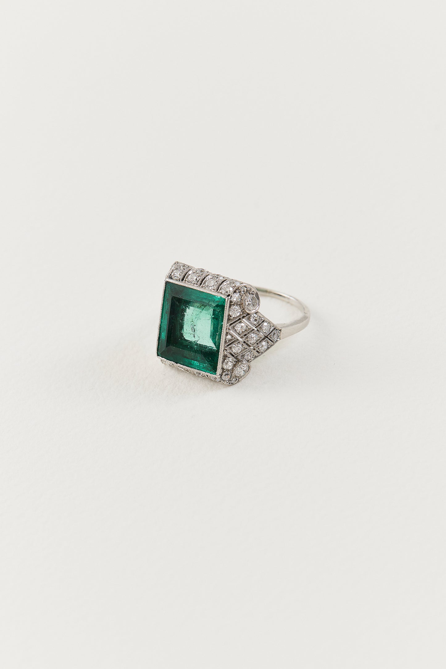 Art Deco Emerald Ring