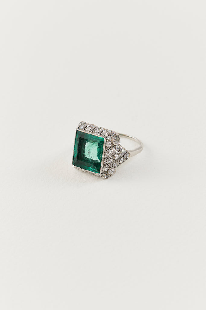Art Deco Emerald Ring