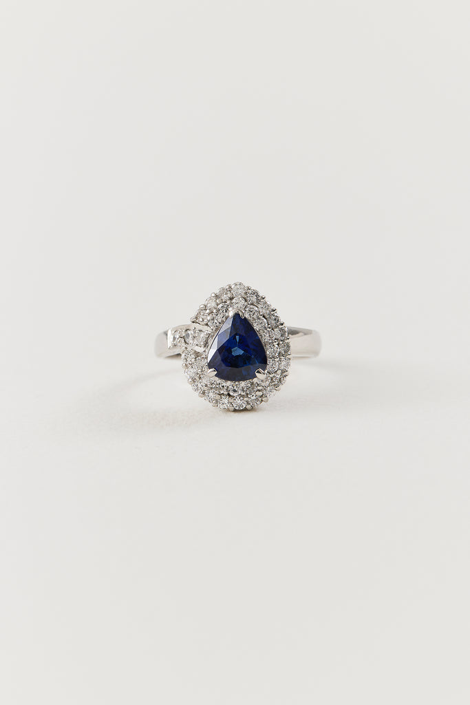 Pear Sapphire Cluster Ring