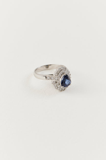 Pear Sapphire Cluster Ring