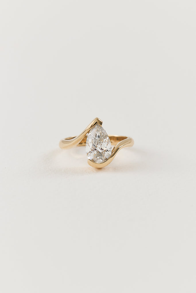 Pear Embrace Ring