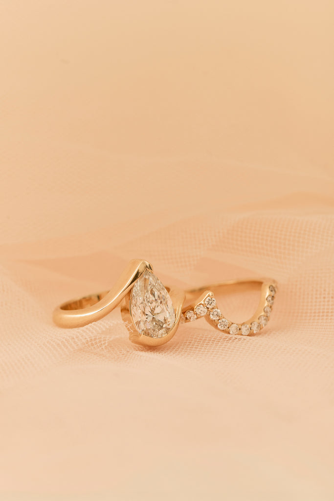 Pear Embrace Ring