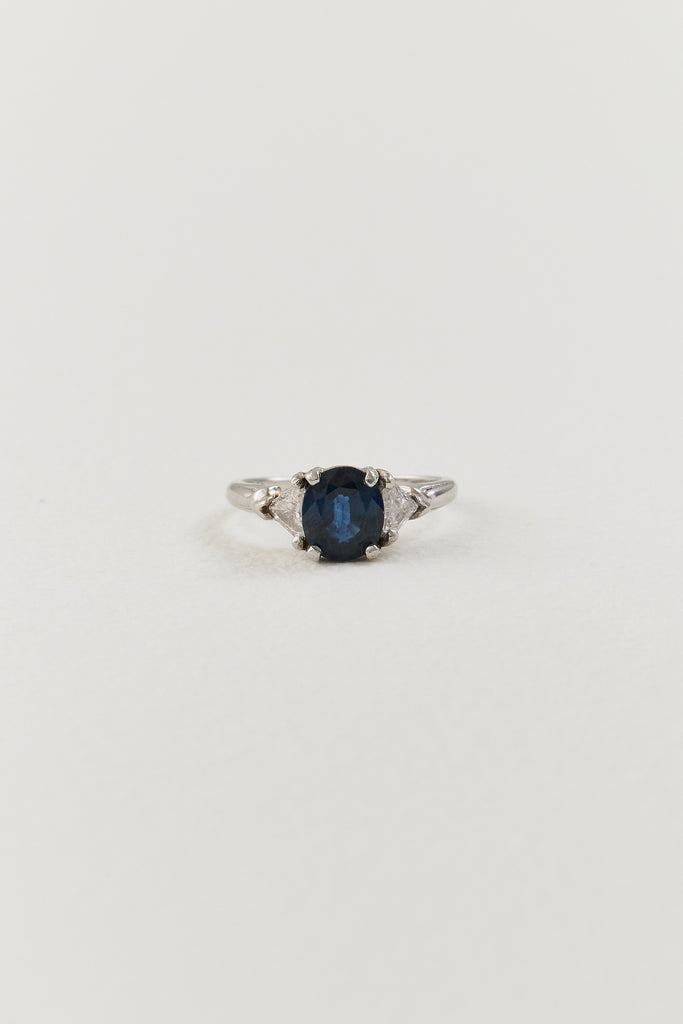 Vintage Sapphire Trilogy Ring