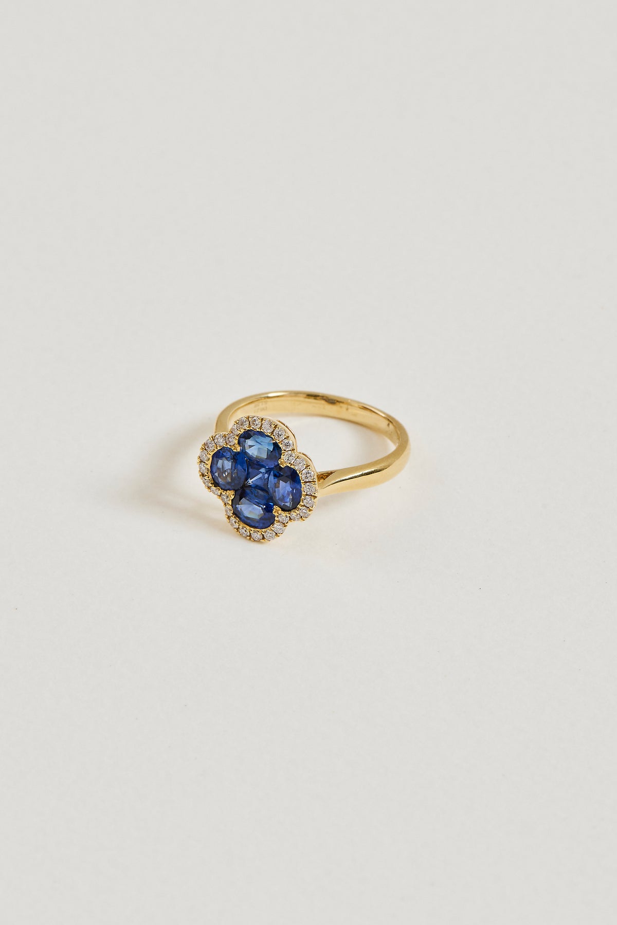 Sapphire Clover Ring