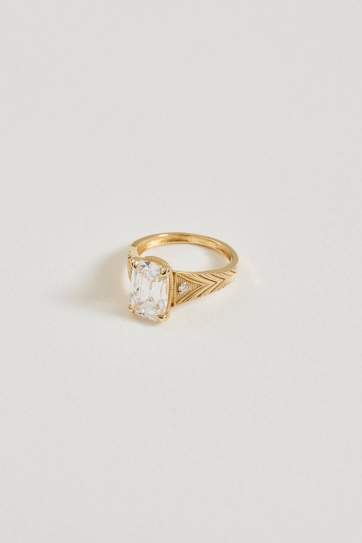 Diamond Deco Chevron Ring