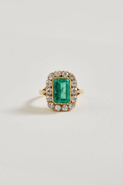 Vintage Emerald and Diamond Cluster Ring