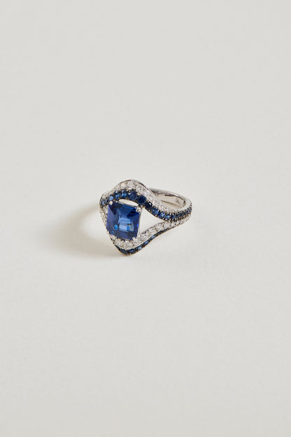 Sapphire Empress Ring