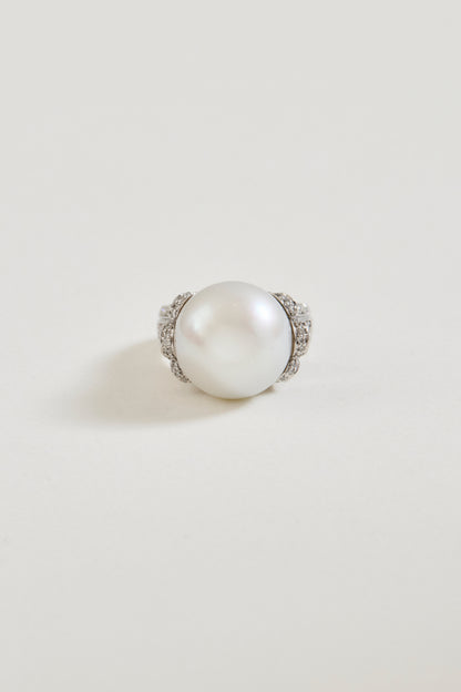 Pearl Cradle Ring