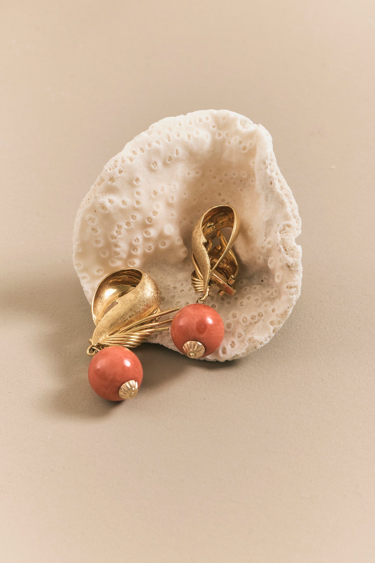 Mid-Century Coral Drop Earrings