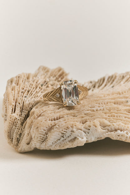Diamond Deco Chevron Ring