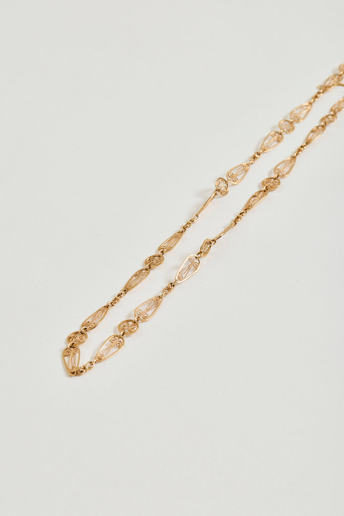 Victorian Scroll Chain