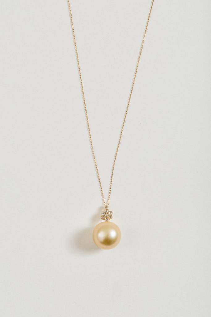 Golden Pearl Necklace