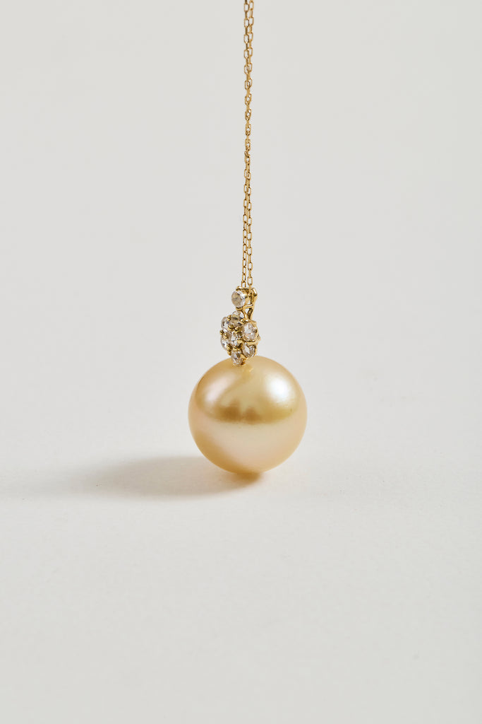 Golden Pearl Necklace
