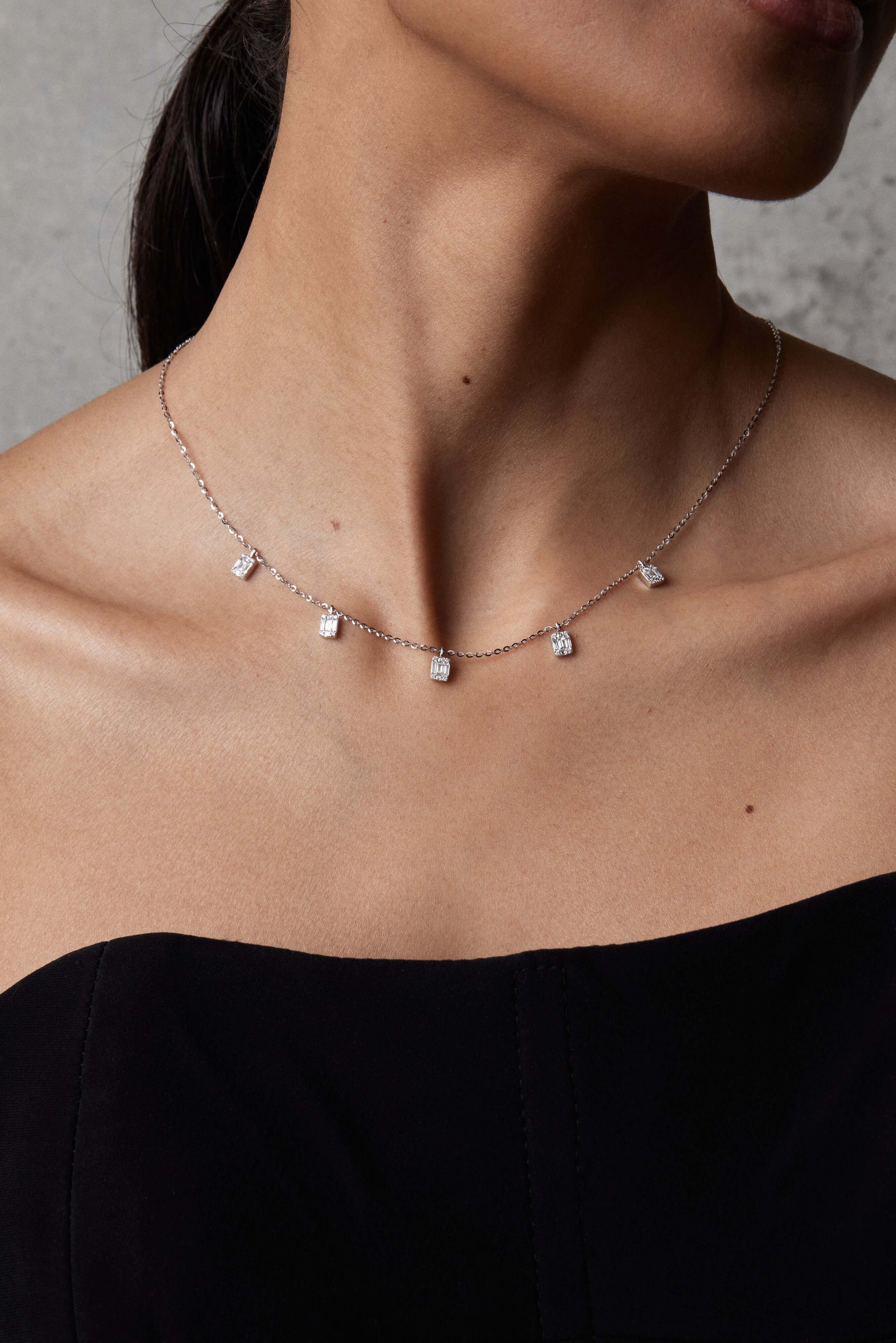 Diamond Floating Deco Necklace