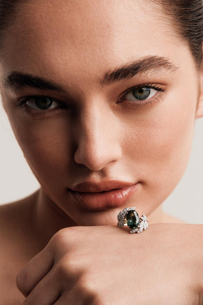 Green Sapphire Embrace Ring